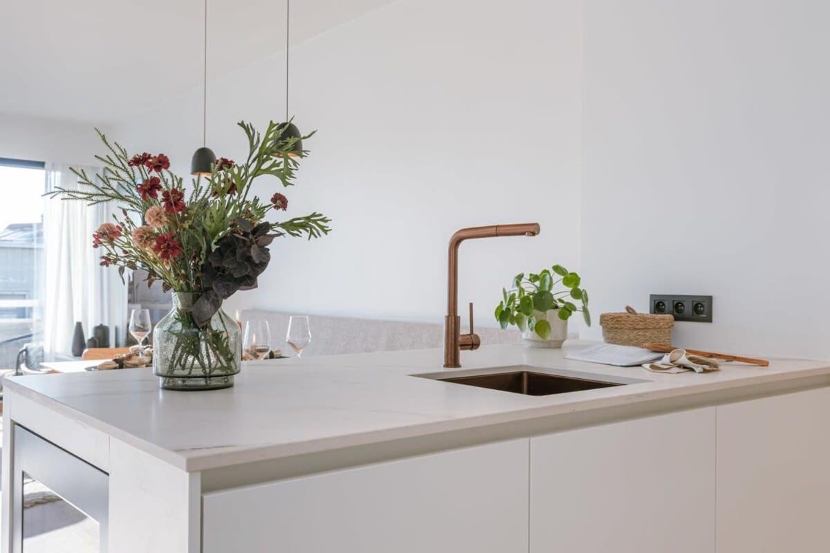 Stunning And Modern Apartment With Sunny Balcony Knokke-Heist Ngoại thất bức ảnh