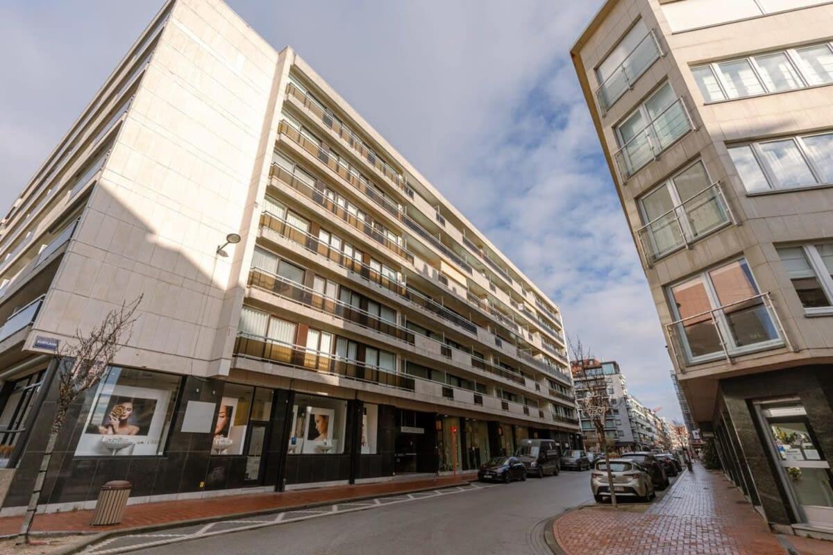 Stunning And Modern Apartment With Sunny Balcony Knokke-Heist Ngoại thất bức ảnh